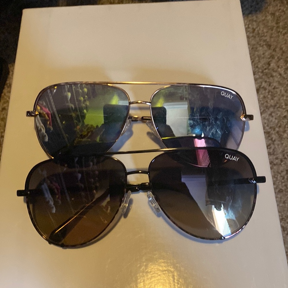 Quay aviators NEVER WORN
